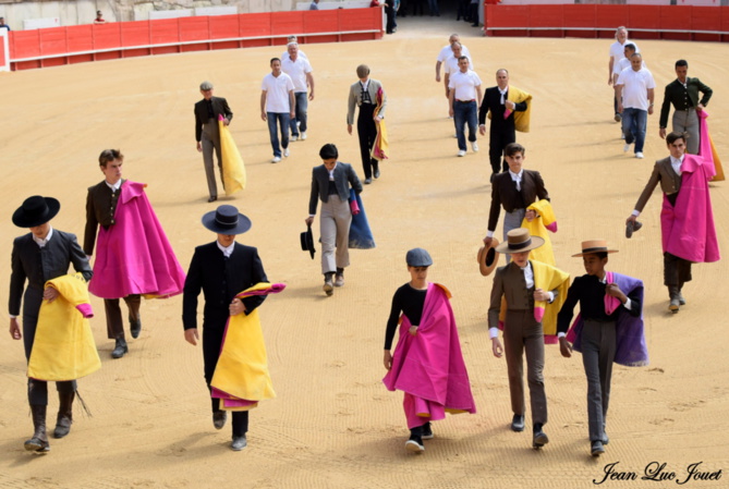                                                                  Le Centre Français de Tauromachie fait  un "sans faute"...