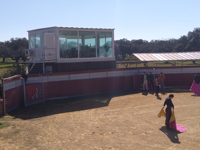 Le bungalow... Le bungalow...