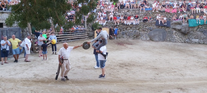 Si on avait utilisé le "matador", Rafael aurait coupé une queue ...