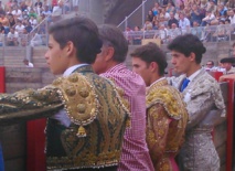 Très mauvaise nouvelle  Très mauvaise nouvelle