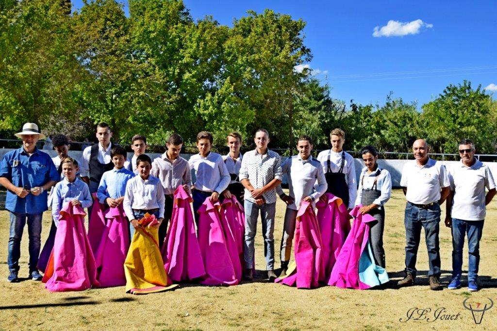 Un grand MERCI aux manadiers Camargue… Un grand MERCI aux manadiers Camargue…